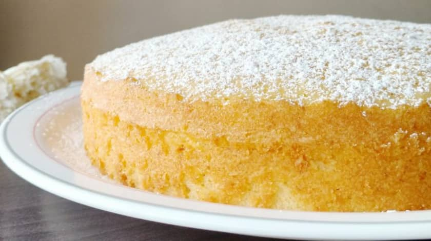 Mary Berry Coconut Cake