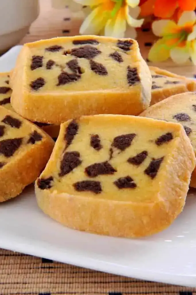 Easy Mary Berry Chocolate Chip Shortbread Recipe