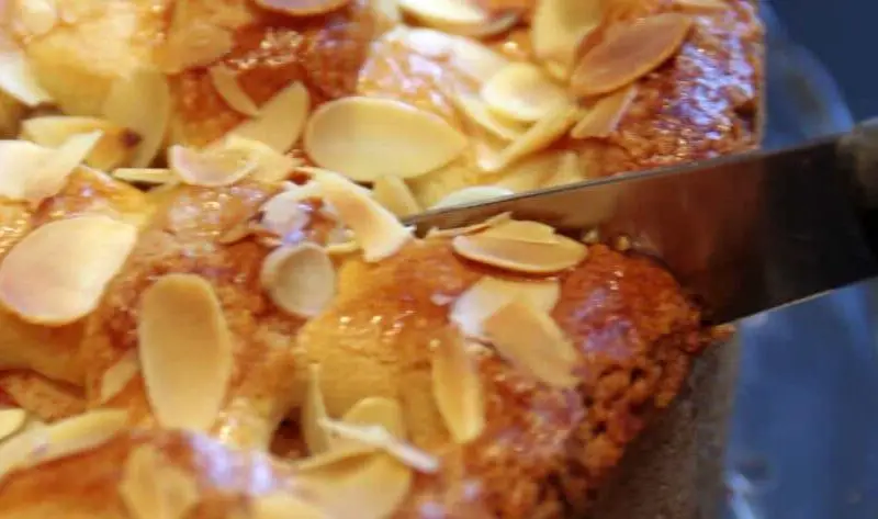 Hairy Bikers Apple Cake