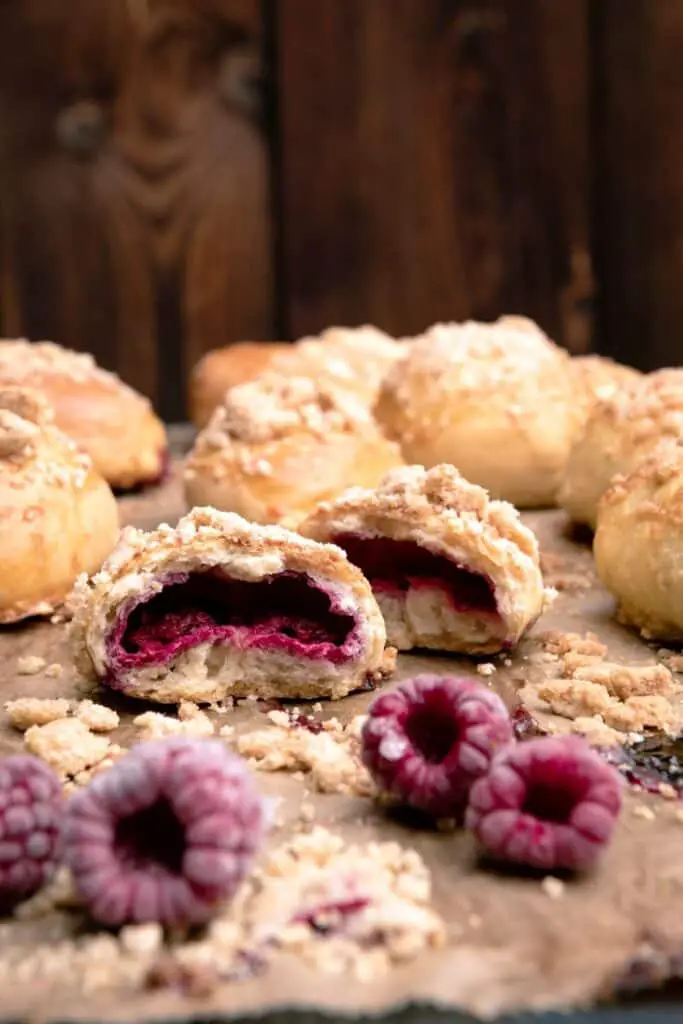 Mary Berry Raspberry Buns