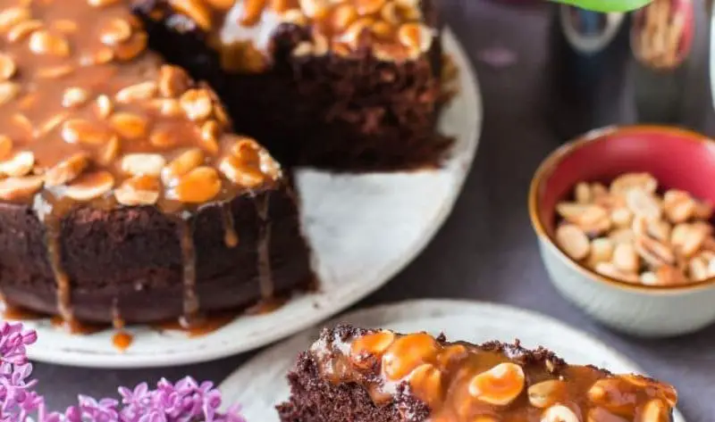 Nigella Salted Caramel Cake