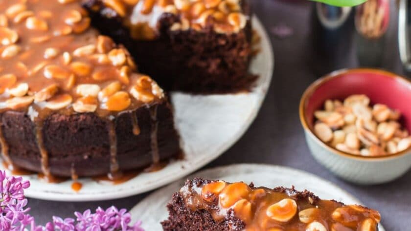 Nigella Salted Caramel Cake