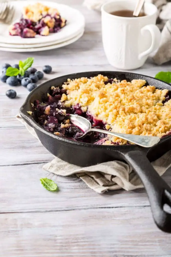 Hairy Bikers Blackberry And Apple Crumble