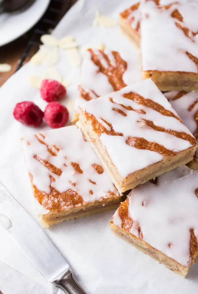 Mary Berry Bakewell Traybake