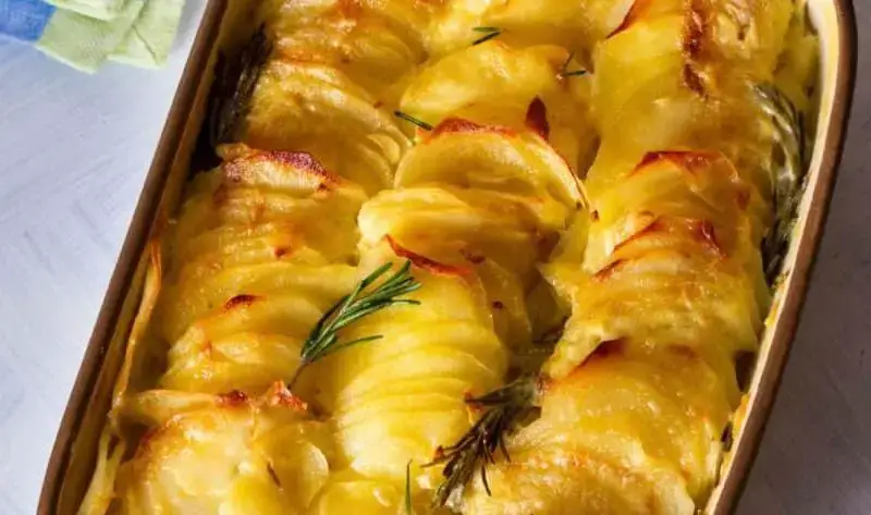 Mary Berry Boulangère Potatoes