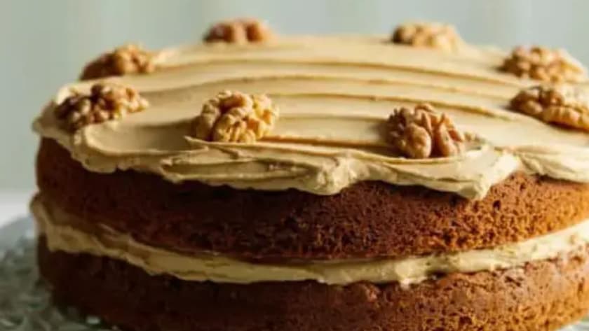 Delia Smith Coffee and Walnut Cake