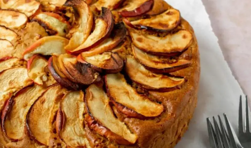 Mary Berry Toffee Apple Cake