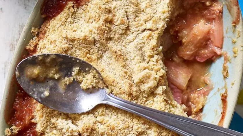 Mary Berry Rhubarb Crumble recipe