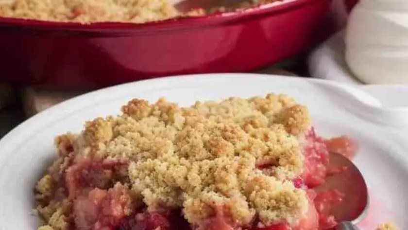 Mary Berry Rhubarb and Ginger Crumble