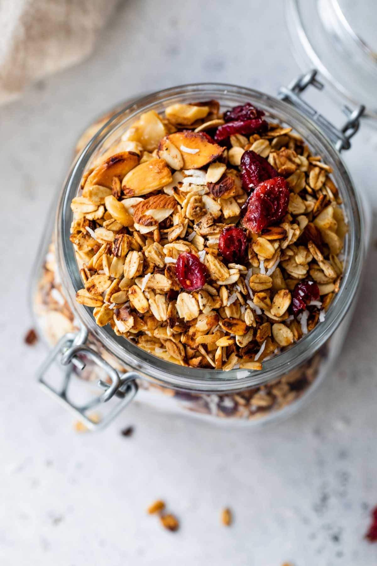 easy-jamie-oliver-granola-dust