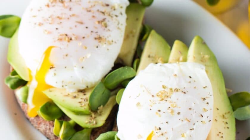Mary Berry Poached Eggs recipe